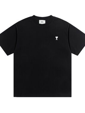 Ami paris mens t shirt Size Small Brand new. 1:1 amazing quality